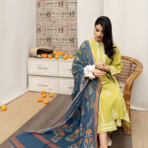 Elegant Embroidered Lawn Suit - Dupatta and Embroidery Close-Up