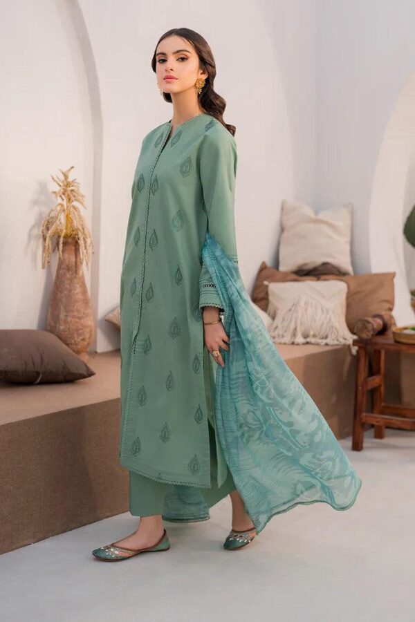 Luxury Embroidered Lawn Suit - Dupatta and Embroidery Details